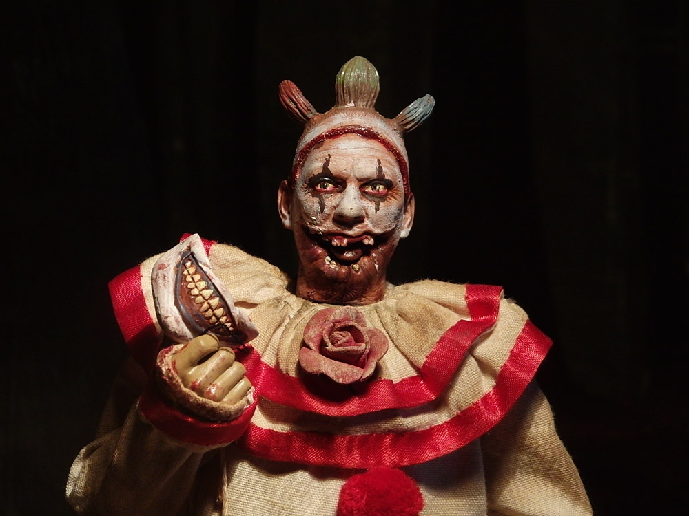 twisty the clown pop